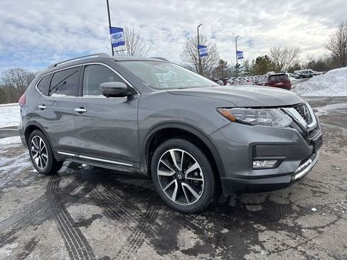 Used 2018 Nissan Rogue SL w/ Premium Package image 13