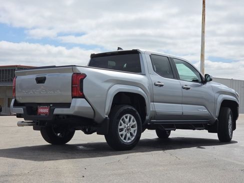New 2026 Toyota Tacoma SR5 AWD/4WD image 22