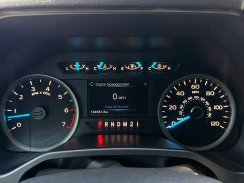 Used 2016 Ford F150 XLT w/ Equipment Group 302A Luxury image 19