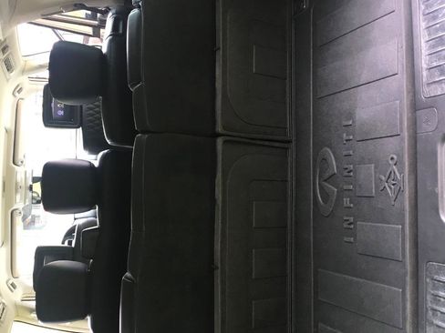 Used 2018 INFINITI QX80 4WD w/ Deluxe Technology Package image 22