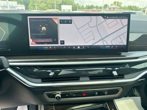 Used 2024 BMW X5 xDrive50e w/ Executive Package AWD/4WD image 15