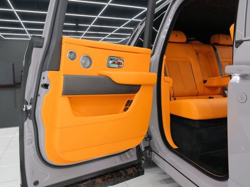 Used 2026 Rolls-Royce Cullinan AWD/4WD image 52