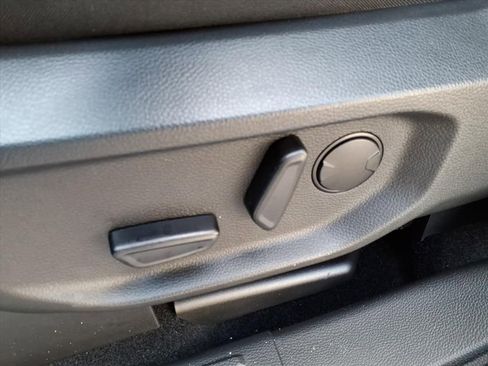 New 2025 Ford Ranger XLT image 17