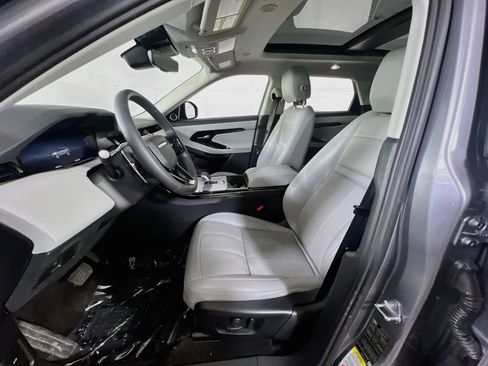 Used 2024 Land Rover Range Rover Evoque S AWD/4WD image 21