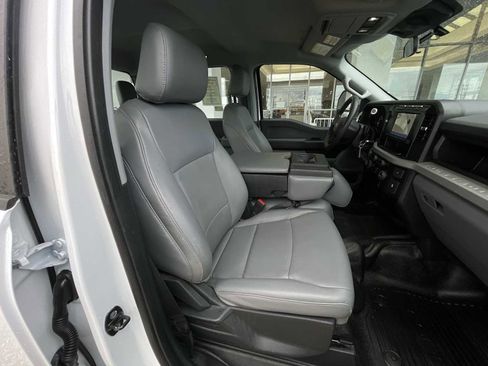 Used 2023 Ford F250 XL w/ XL Chrome Package image 25