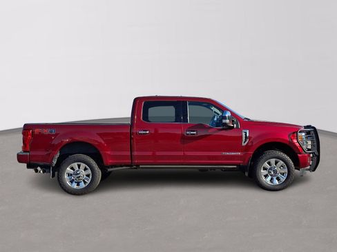 Certified 2019 Ford F250 Platinum w/ Platinum Ultimate Package AWD/4WD image 7