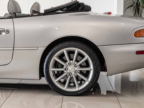 Used 2002 Aston Martin DB7 Vantage image 7