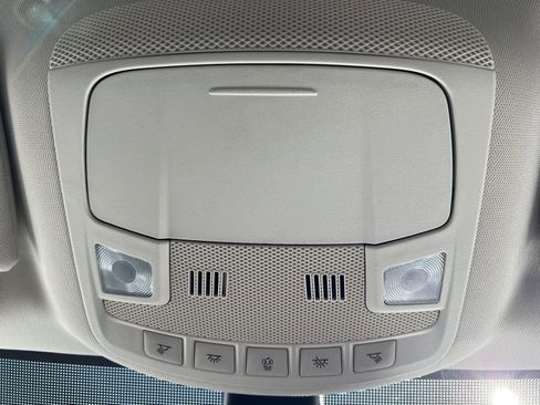 Used 2023 Ford Edge SEL image 34