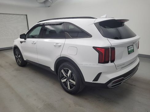 Used 2023 Kia Sorento S w/ Panoramic Sunroof Package FWD image 3