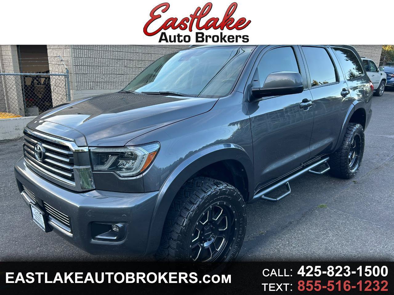Used 2018 Toyota Sequoia SR5 w/ Premium Package AWD/4WD image 1
