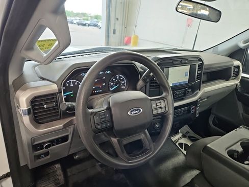 Used 2023 Ford F150 XL w/ Trailer Tow Package RWD image 13