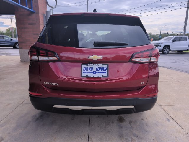 Used 2024 Chevrolet Equinox LT FWD image 7