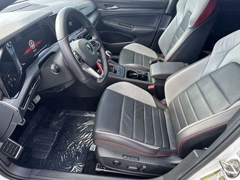 Used 2022 Volkswagen GTI SE image 10