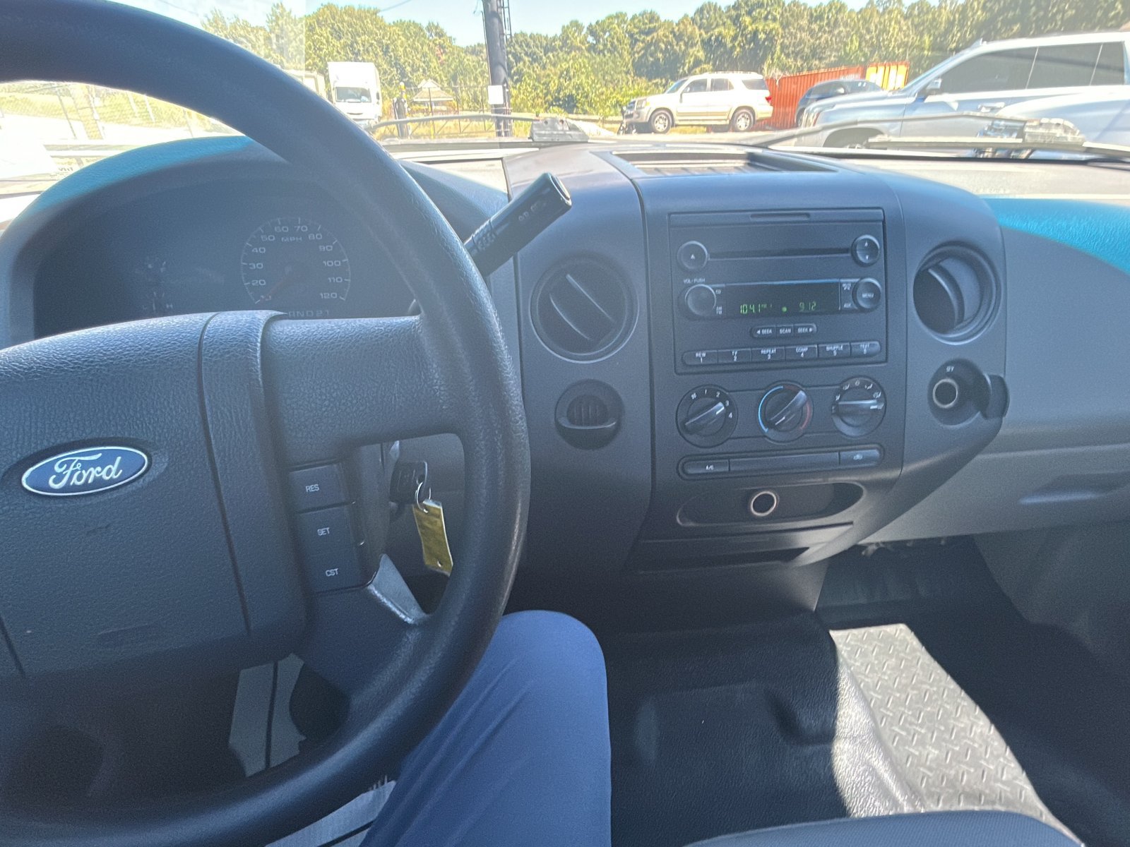 Used 2006 Ford F150 STX RWD image 16