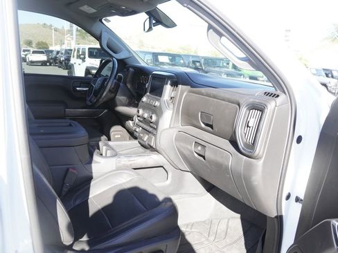 Used 2019 Chevrolet Silverado 1500 LTZ image 24