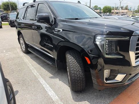 Used 2022 GMC Yukon SLT w/ SLT Premium Package RWD image 1
