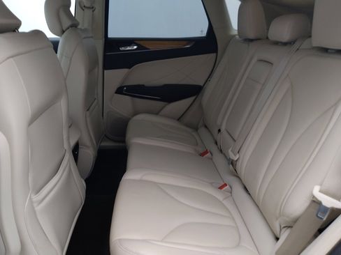 Used 2016 Lincoln MKC Select w/ Select Plus Package FWD image 18