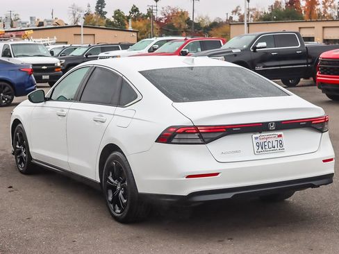 Used 2023 Honda Accord EX image 2