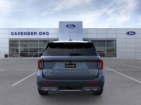 New 2026 Ford Explorer Active w/ Active Comfort Package RWD image 5