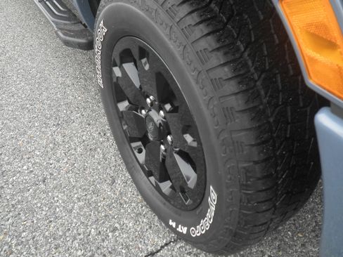 Used 2023 Ford Ranger XLT image 9