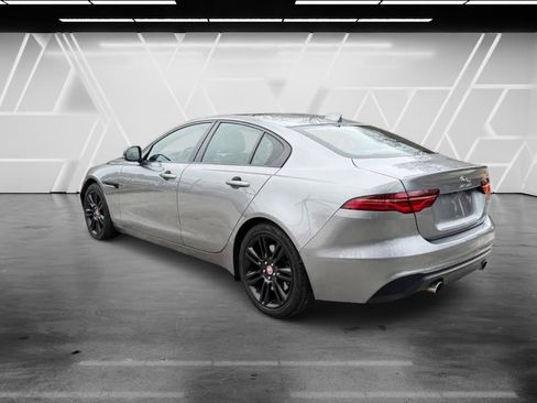 Used 2020 Jaguar XE S image 9