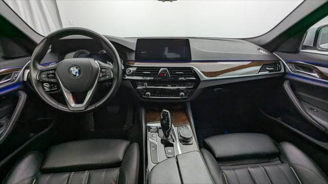 Used 2019 BMW 530e w/ Convenience Package RWD image 23