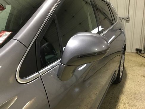Used 2019 Buick Envision Essence image 11