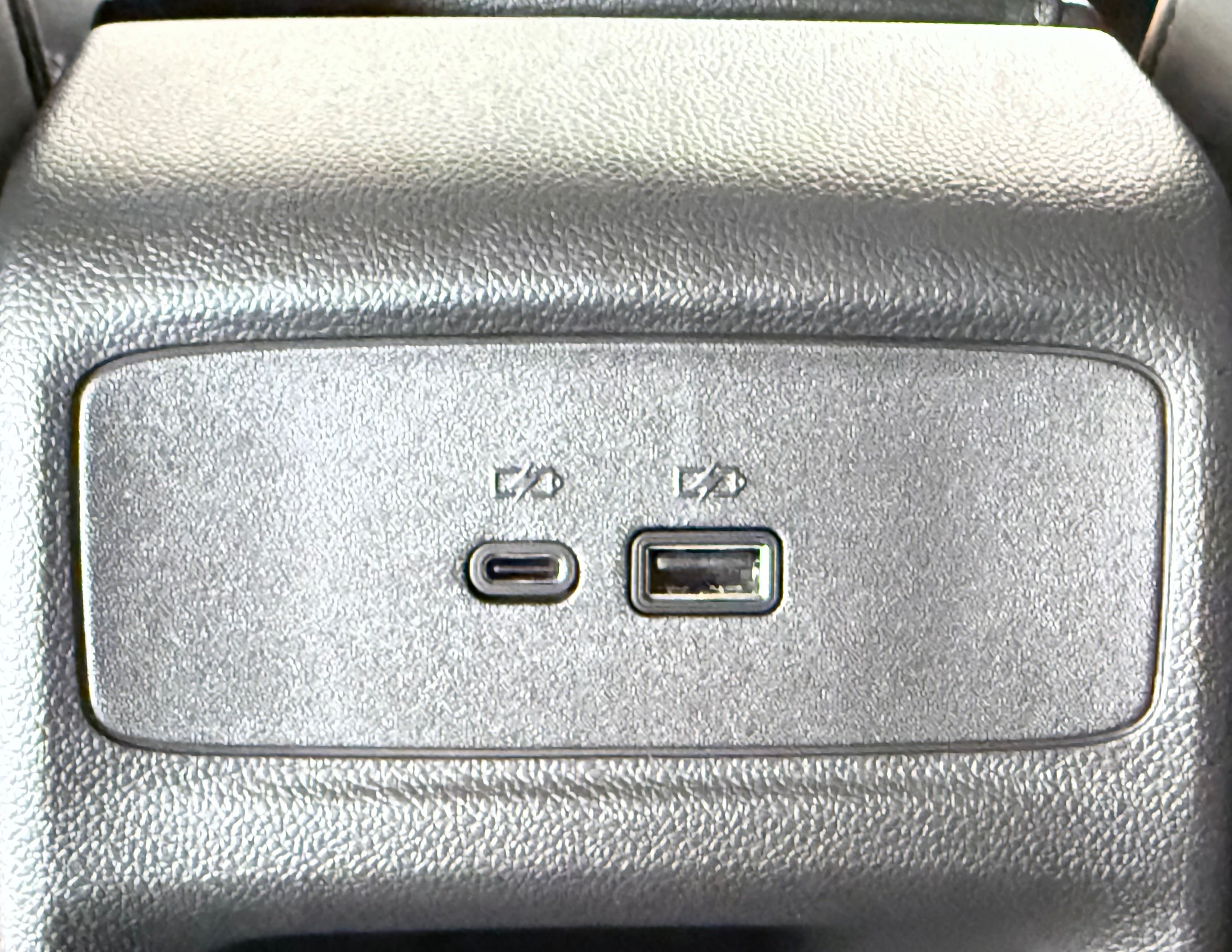 Used 2025 Buick Envista Avenir FWD image 30