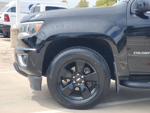 Used 2016 Chevrolet Colorado LT w/ Midnight Edition RWD image 9