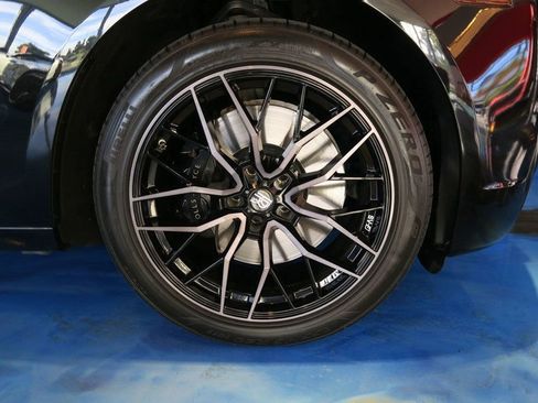 Used 2013 Rolls-Royce Ghost 4dr Sedan image 47