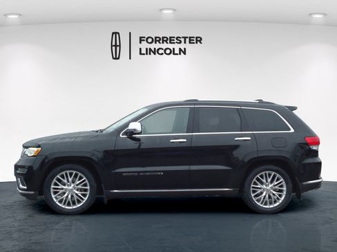 Used 2017 Jeep Grand Cherokee Summit AWD/4WD image 6