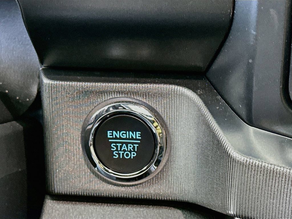 Used 2024 Ford F250 Platinum AWD/4WD image 28