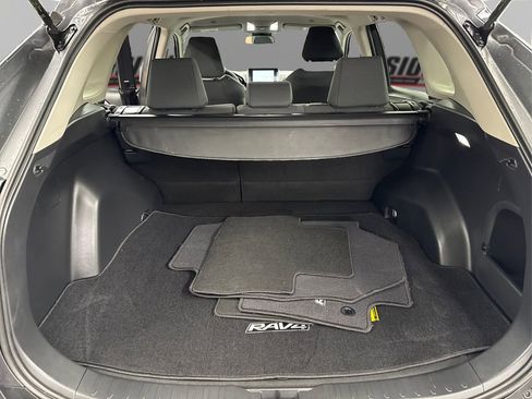 Used 2023 Toyota RAV4 LE image 11