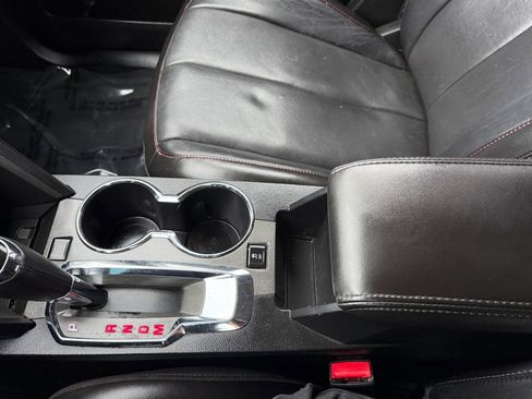 Used 2016 GMC Terrain SLT w/ Open Road Package image 28