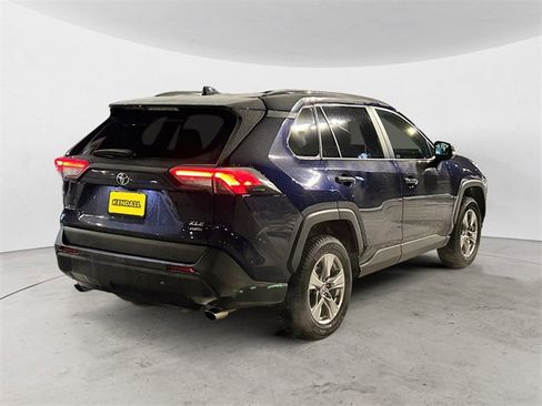 Used 2024 Toyota RAV4 XLE image 5