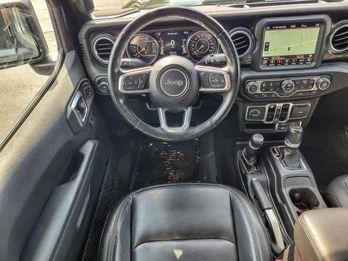 Used 2021 Jeep Wrangler Unlimited Sahara image 11