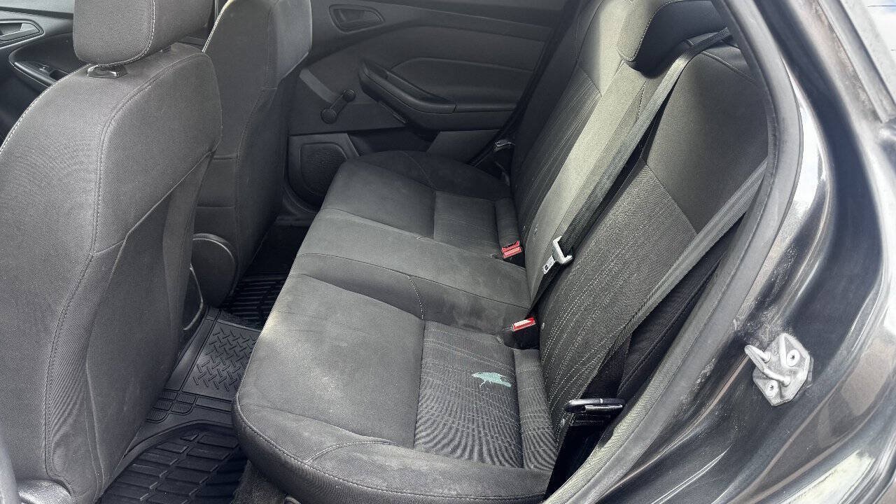 Used 2017 Ford Focus S FWD image 10