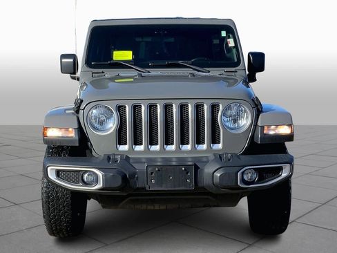 Used 2018 Jeep Wrangler Unlimited Sahara w/ Dual Top Group image 4