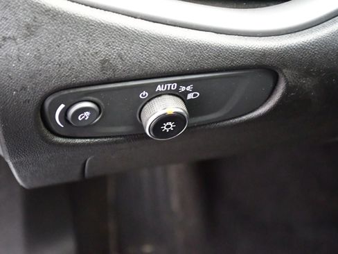 Used 2024 Chevrolet Malibu LT image 14