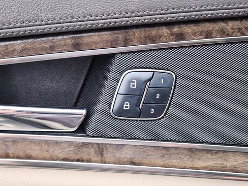 Used 2017 Lincoln MKX Reserve image 32