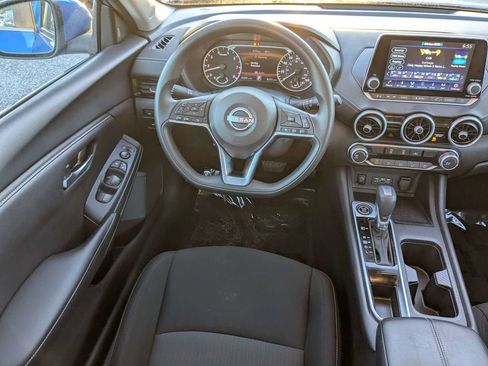 Used 2024 Nissan Sentra SV image 15