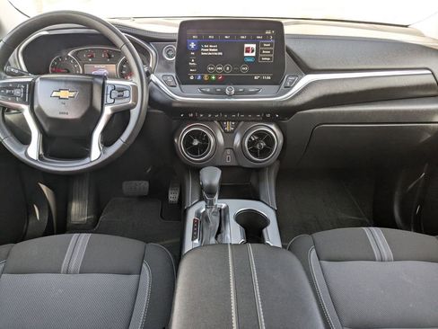 Used 2025 Chevrolet Blazer LT AWD/4WD image 26