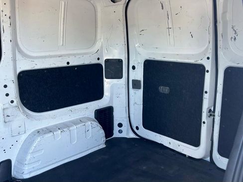 Used 2018 Nissan NV200 SV FWD image 10
