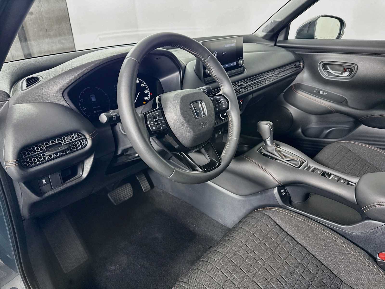 Certified 2024 Honda HR-V Sport image 7