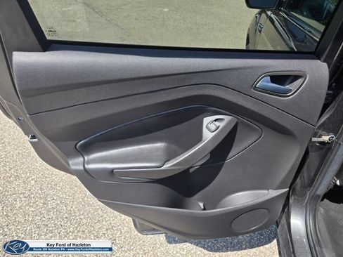 Used 2019 Ford Escape SEL AWD/4WD image 17