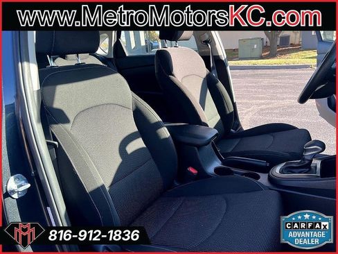 Used 2019 Kia Forte LXS FWD image 32