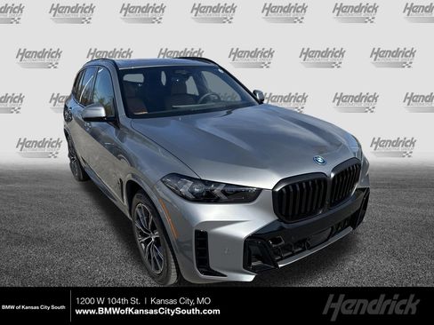 New 2026 BMW X5 xDrive50e AWD/4WD image 1