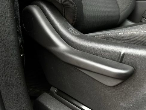 Used 2020 GMC Sierra 1500 Elevation w/ Elevation Value Package image 30