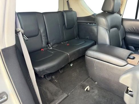 Used 2023 Nissan Armada SL w/ Captain's Chairs Package AWD/4WD image 29