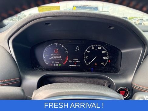 Used 2025 Honda HR-V Sport image 3